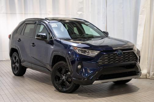 2020 Toyota RAV4 Hybrid SE