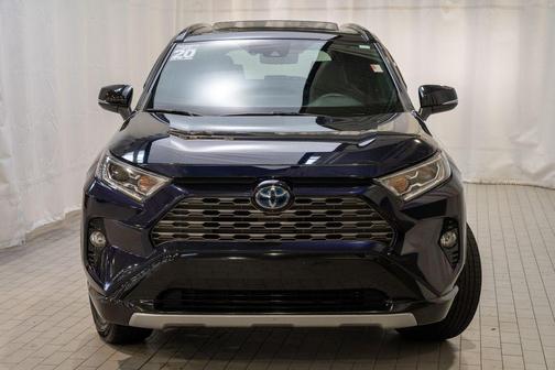 2020 Toyota RAV4 Hybrid SE