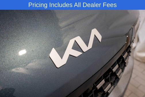 Astra Blue 2026 Kia Carnival SX