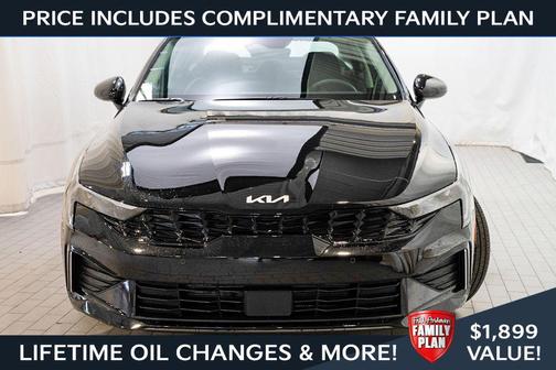 Aurora Black Pearl 2026 Kia K5 LXS FWD
