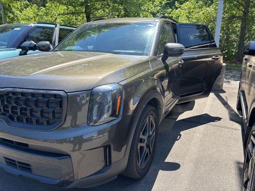 Dark Moss 2024 Kia Telluride EX X-Line