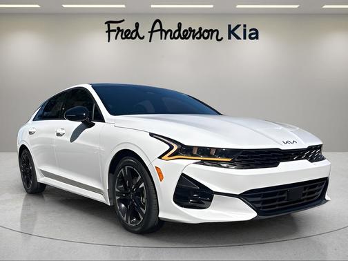 2024 Kia K5 GT-Line