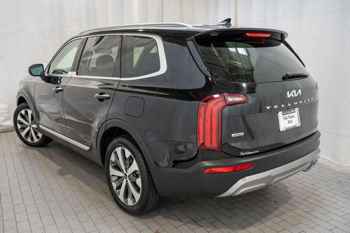 2022 Kia Telluride S