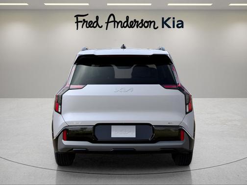 2026 Kia EV9 GT-Line