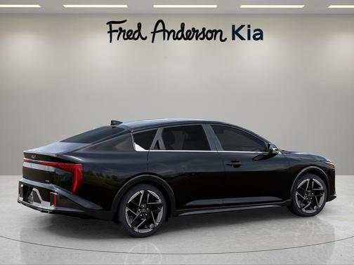 2025 Kia K4 GT-Line