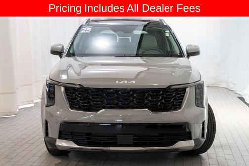 Wolf Gray 2025 Kia Sorento S