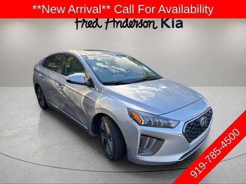 2022 Hyundai IONIQ Hybrid SEL