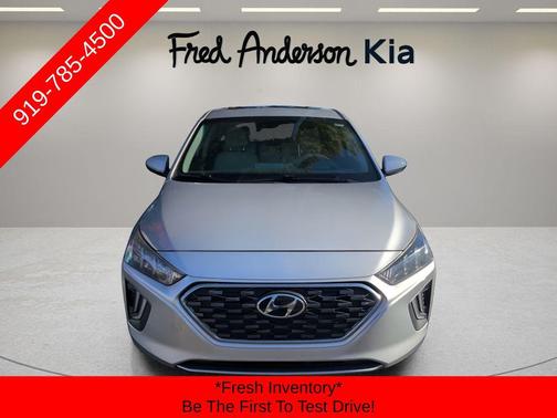 2022 Hyundai IONIQ Hybrid SEL