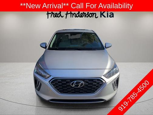 2022 Hyundai IONIQ Hybrid SEL