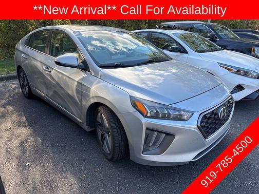 2022 Hyundai IONIQ Hybrid SEL