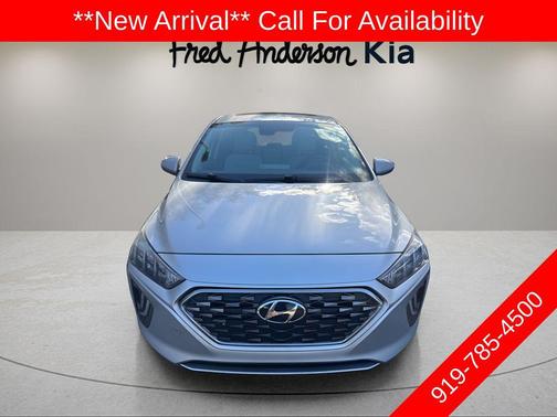 2022 Hyundai IONIQ Hybrid SEL