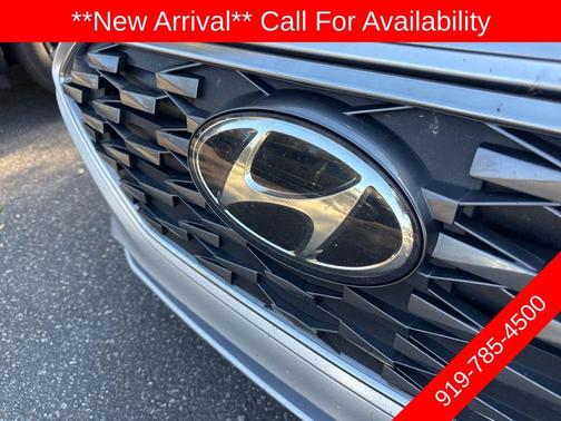 2022 Hyundai IONIQ Hybrid SEL
