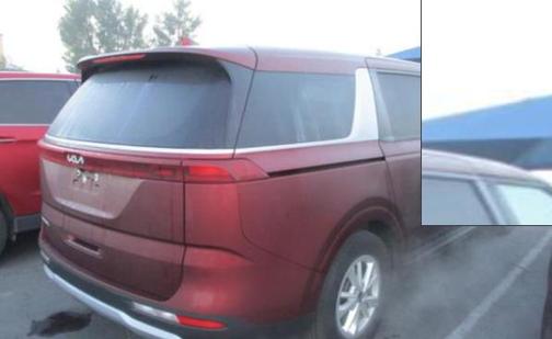 2024 Kia Carnival LX