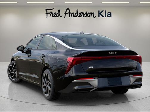 2025 Kia K5 EX