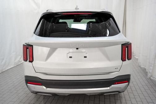 Ivory Silver 2026 Kia Sorento EX