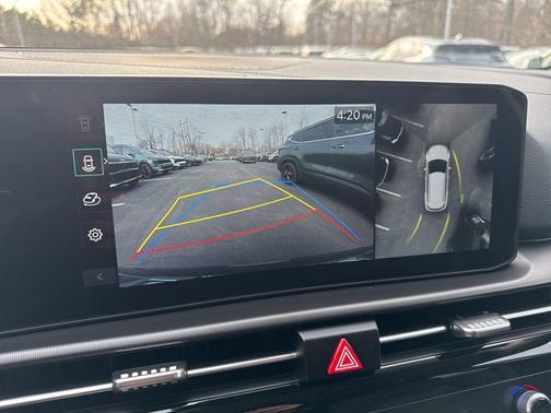 Wolf Gray 2026 Kia Sportage Hybrid SX-Prestige