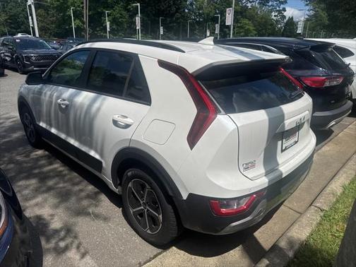 2023 Kia Niro EX