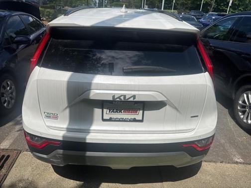 2023 Kia Niro EX