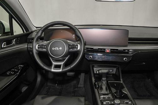 Snow White Pearl 2025 Kia K5 EX