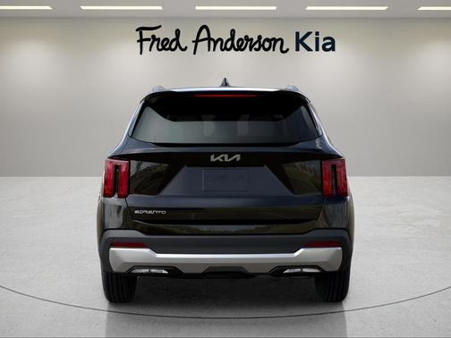 2025 Kia Sorento S