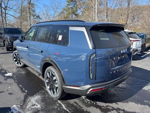 2027 Kia Telluride S