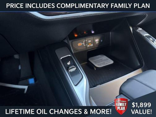 Ivory Silver 2026 Kia Sorento S