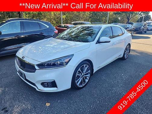 2017 Kia Cadenza Technology