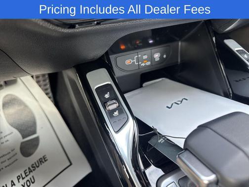Ivory Silver 2026 Kia Sorento SX