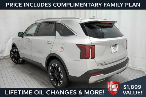Ivory Silver 2026 Kia Sorento SX