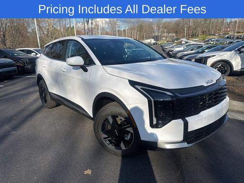 Glacial White Pearl 2026 Kia Sportage LX