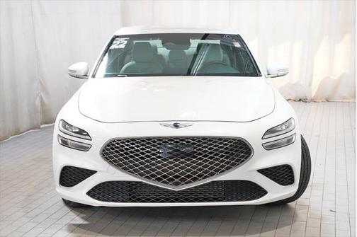 2022 Genesis G70 2.0T AWD