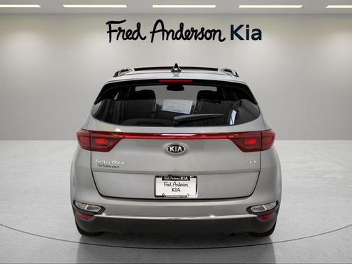 2022 Kia Sportage EX