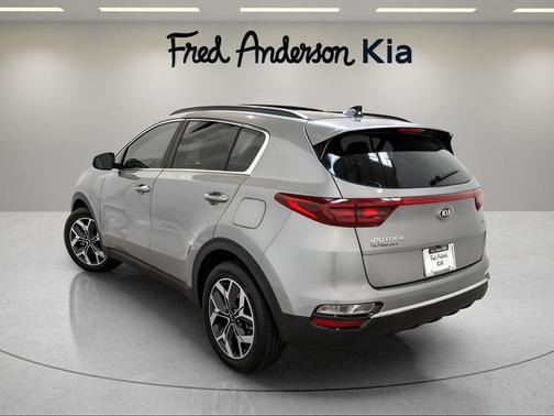 2022 Kia Sportage EX