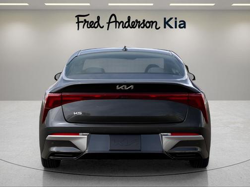 2025 Kia K5 LXS