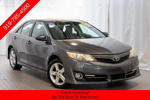2013 Toyota Camry SE