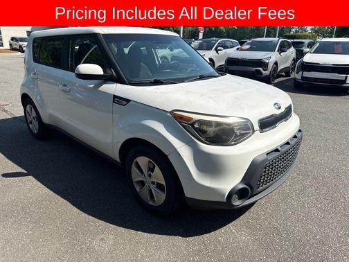 Clear White 2015 Kia Soul Base