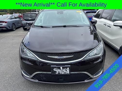 2018 Chrysler Pacifica Touring-L Plus