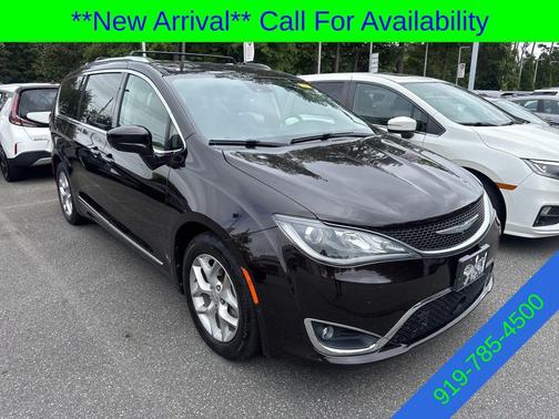 2018 Chrysler Pacifica Touring-L Plus