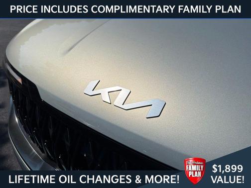 Ivory Silver 2027 Kia Carnival Hybrid EX