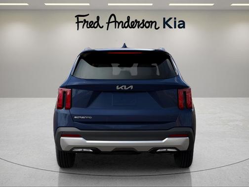 2025 Kia Sorento S