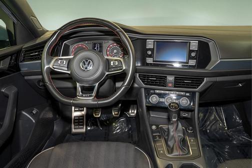 2019 Volkswagen Jetta GLI 2.0T S