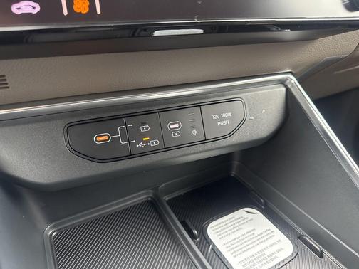 2026 Kia Carnival Hybrid EX