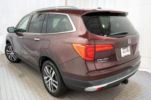 Dark Cherry Pearl 2017 Honda Pilot Elite