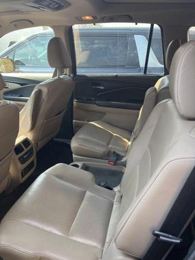 Dark Cherry Pearl 2017 Honda Pilot Elite