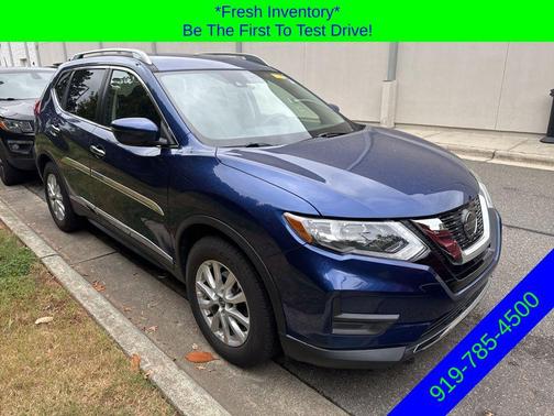 2020 Nissan Rogue SV