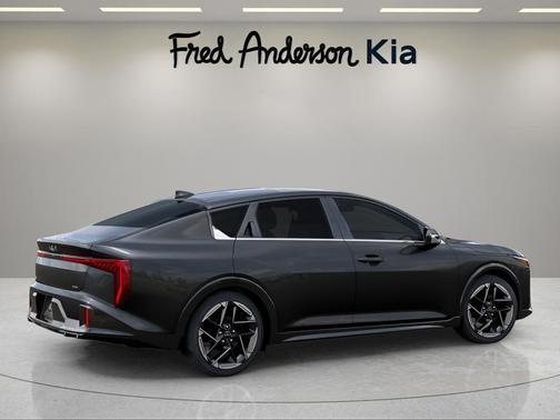 2025 Kia K4 GT-Line