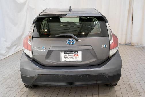 Magnetic Gray Metallic 2017 Toyota Prius c Two