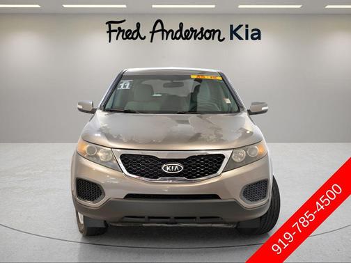2011 Kia Sorento LX