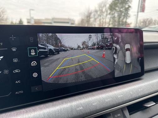 Glacial White Pearl 2026 Kia EV9 Wind