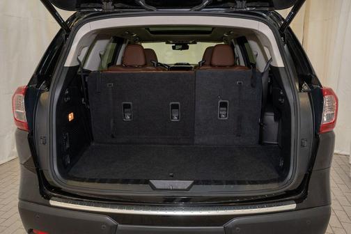 2023 Subaru Ascent Touring 7-Passenger